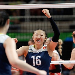 ayx爱游戏官网-赛场上的传奇反转，传奇比赛视频直播